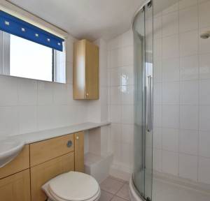 2 Bedroom House for sale in Lampard Terrace, Salisbury