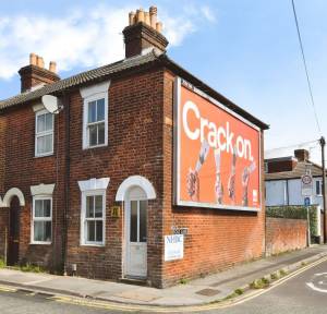 2 Bedroom House for sale in Devizes Road, Salisbury