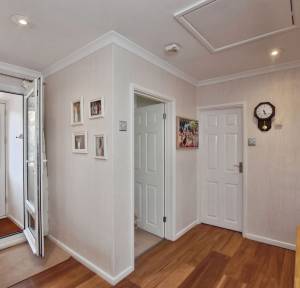 2 Bedroom Bungalow for sale in Braemar Rise, Salisbury