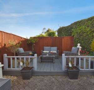 2 Bedroom Bungalow for sale in Braemar Rise, Salisbury