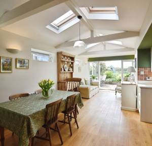 3 Bedroom House for sale in Lower Road, Salisbury