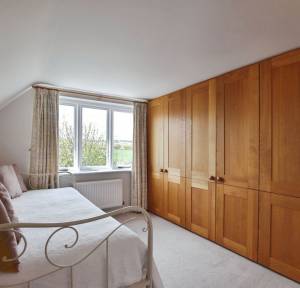 3 Bedroom House for sale in Lower Road, Salisbury