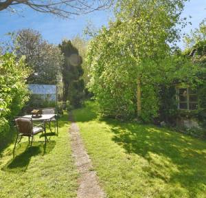 3 Bedroom Bungalow for sale in Stonehenge Road, Salisbury