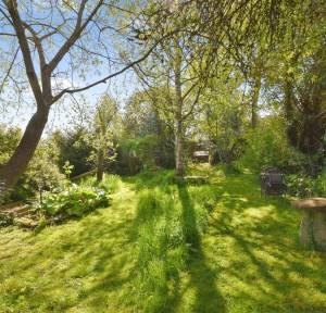 3 Bedroom Bungalow for sale in Stonehenge Road, Salisbury