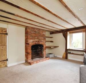 3 Bedroom House for sale in The Alley, Salisbury