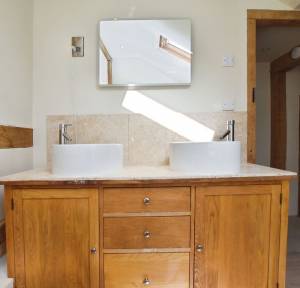 3 Bedroom House for sale in The Alley, Salisbury