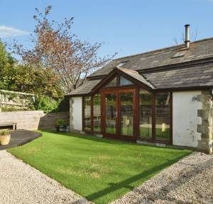 3 Bedroom House for sale in The Alley, Salisbury