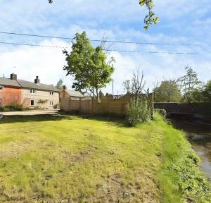 3 Bedroom House for sale in The Alley, Salisbury