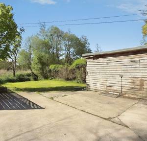 3 Bedroom House for sale in The Alley, Salisbury