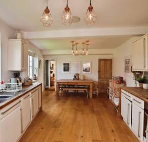 3 Bedroom House for sale in Kensington Road, Salisbury