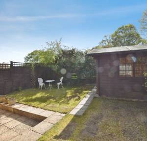 3 Bedroom House for sale in Pear Tree Drive, Salisbury