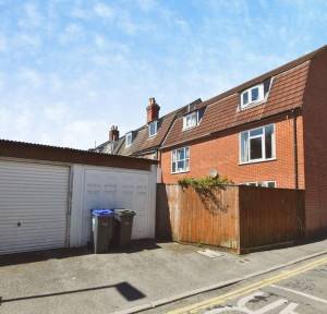 4 Bedroom House for sale in Clifton Road, Salisbury