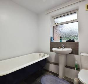 1 Bedroom Bungalow for sale in Livery Road, Salisbury