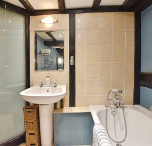 3 Bedroom House for sale in St. Johns Street, Salisbury