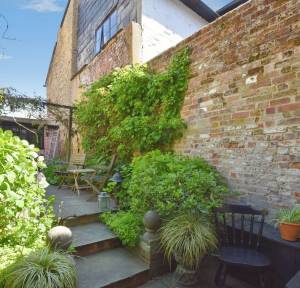 3 Bedroom House for sale in St. Johns Street, Salisbury