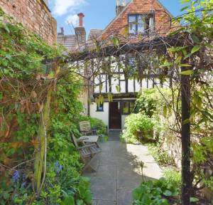 3 Bedroom House for sale in St. Johns Street, Salisbury