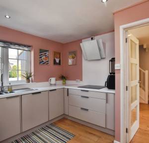 4 Bedroom House for sale in Milford Park, Salisbury