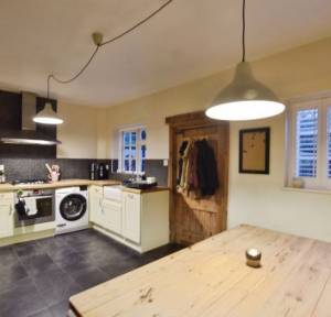 3 Bedroom House for sale in Chapel Hill, Salisbury