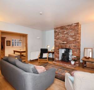 3 Bedroom House for sale in Chapel Hill, Salisbury
