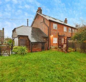 3 Bedroom House for sale in Chapel Hill, Salisbury