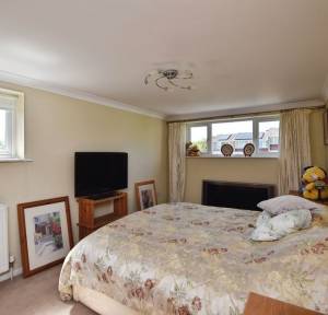 5 Bedroom House for sale in Saxon Leas, Salisbury