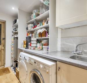 5 Bedroom House for sale in St. Edmunds Church Street, Salisbury