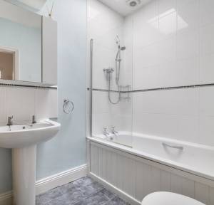 5 Bedroom House for sale in St. Edmunds Church Street, Salisbury