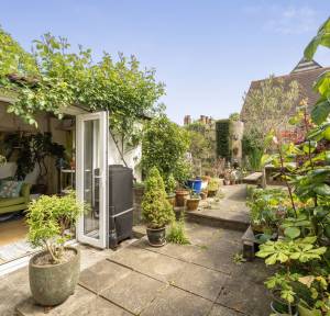 5 Bedroom House for sale in St. Edmunds Church Street, Salisbury