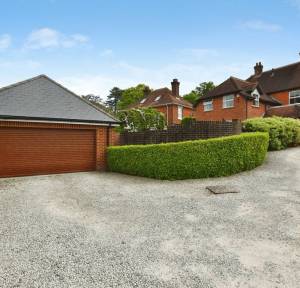 5 Bedroom House for sale in The Ridge, Salisbury