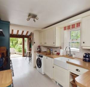 3 Bedroom House for sale in Morgans Vale Road, Salisbury