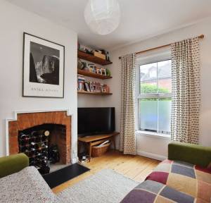 2 Bedroom House for sale in Park Street, Salisbury