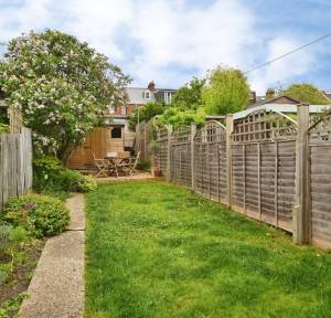 2 Bedroom House for sale in Park Street, Salisbury