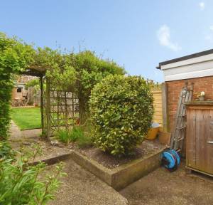 2 Bedroom House for sale in Park Street, Salisbury