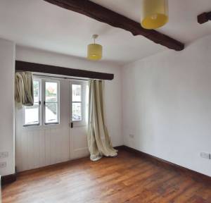 3 Bedroom House for sale in 2a Tollgate Road, Salisbury