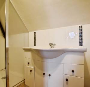 3 Bedroom House for sale in 2a Tollgate Road, Salisbury