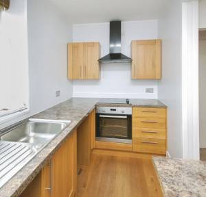 2 Bedroom Flat for sale in Winchester Street, Salisbury