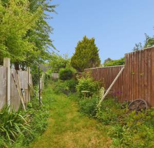 2 Bedroom House for sale in Queens Road, Salisbury