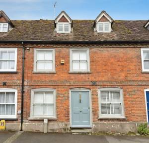 3 Bedroom House to rent in High Street, Salisbury