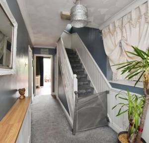 4 Bedroom House for sale in Meadow Road, Salisbury