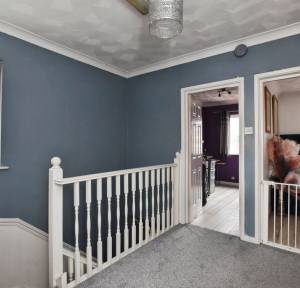 4 Bedroom House for sale in Meadow Road, Salisbury