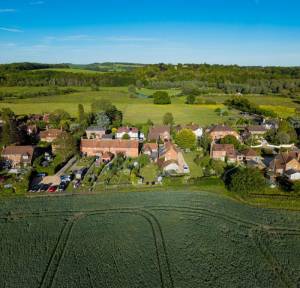 3 Bedroom House for sale in Lower Road, Salisbury