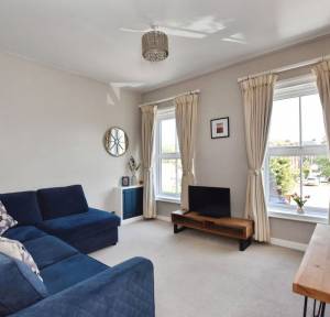 1 Bedroom Flat for sale in 11 Charnwood Road, Salisbury
