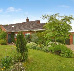 4 Bedroom House for sale in Besomer Drove, Salisbury
