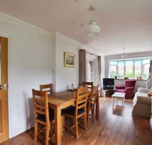 4 Bedroom House for sale in Besomer Drove, Salisbury