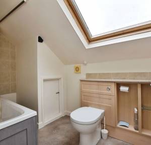 4 Bedroom House for sale in Besomer Drove, Salisbury