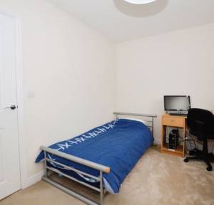 2 Bedroom House for sale in Loder Lane, Salisbury