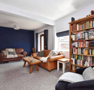 4 Bedroom House for sale in Tollgate Road, Salisbury