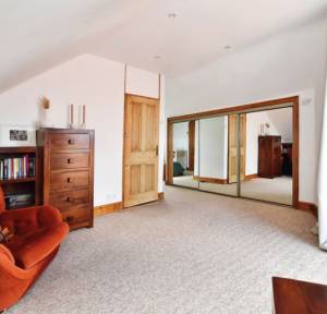 4 Bedroom House for sale in Tollgate Road, Salisbury