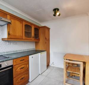 1 Bedroom Flat for sale in Hudson Road, Salisbury