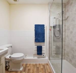 2 Bedroom Flat for sale in West Street, Salisbury